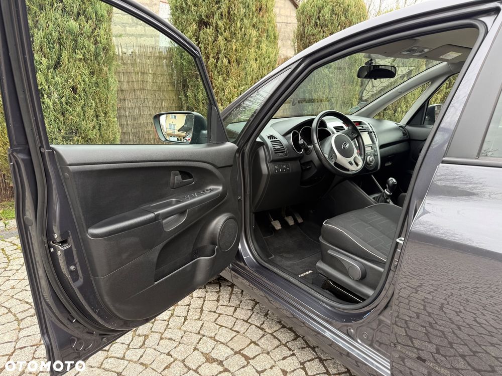 Kia Venga 1.6 CVVT Dream-Team Edition - 18