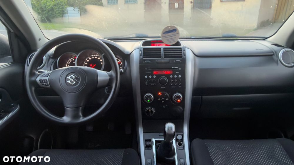 Suzuki Grand Vitara - 19
