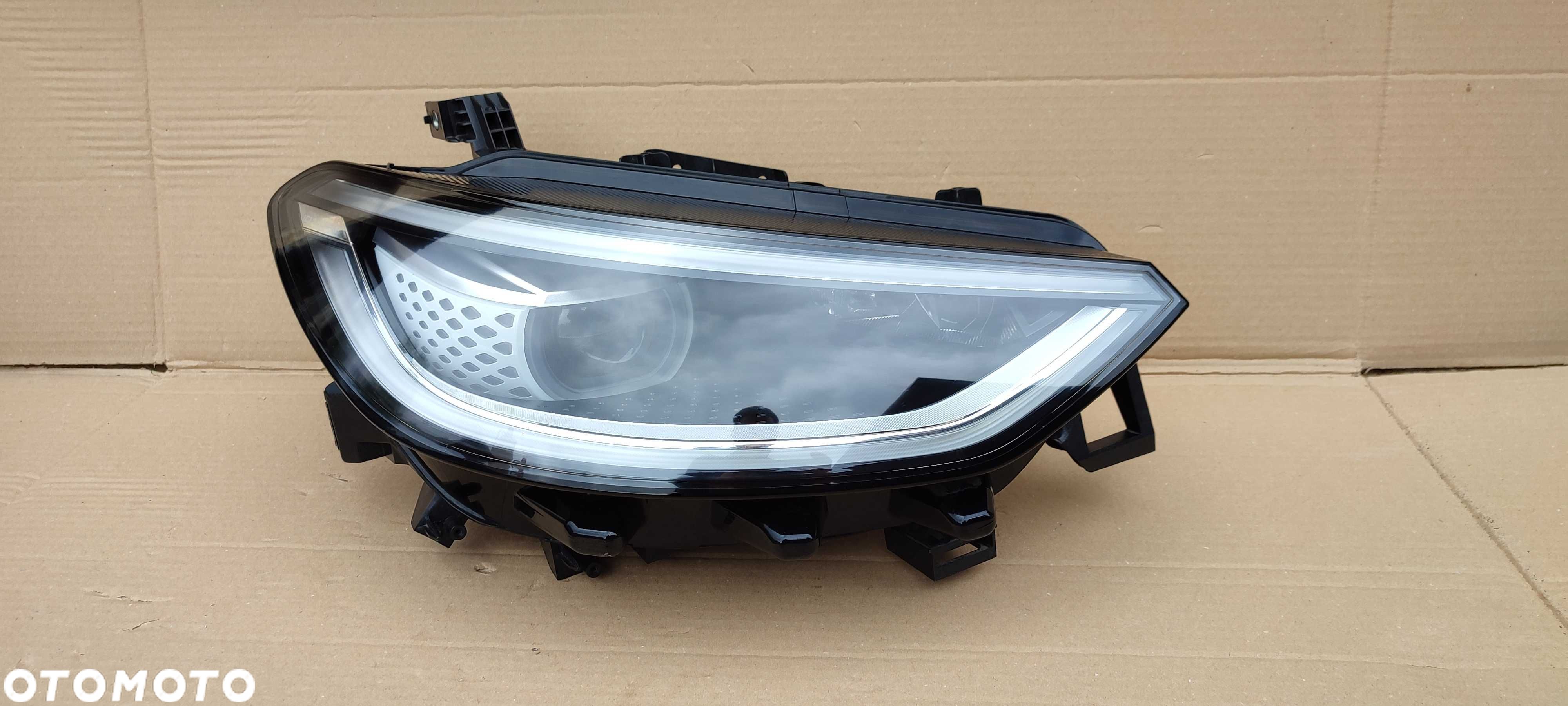VW ID3 id3 10A lampa prawa przód full led super stan - 1