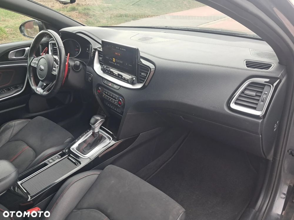 Kia ProCeed 1.6 T-GDI DCT7 OPF GT - 14