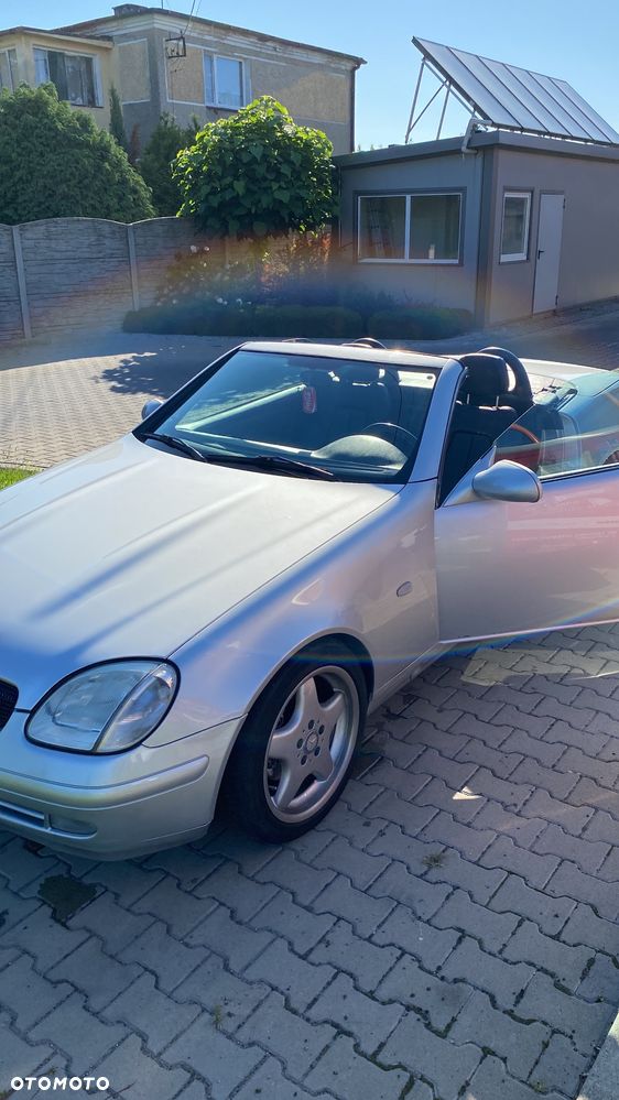 Mercedes-Benz SLK 200 - 9