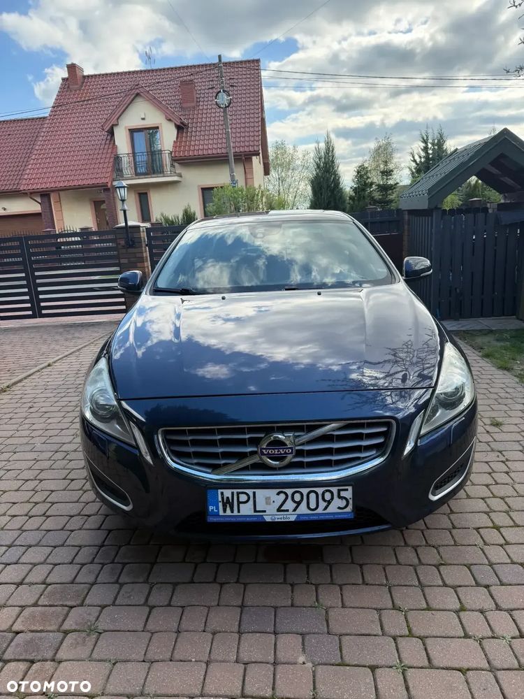 Volvo S60 D3 Momentum - 3