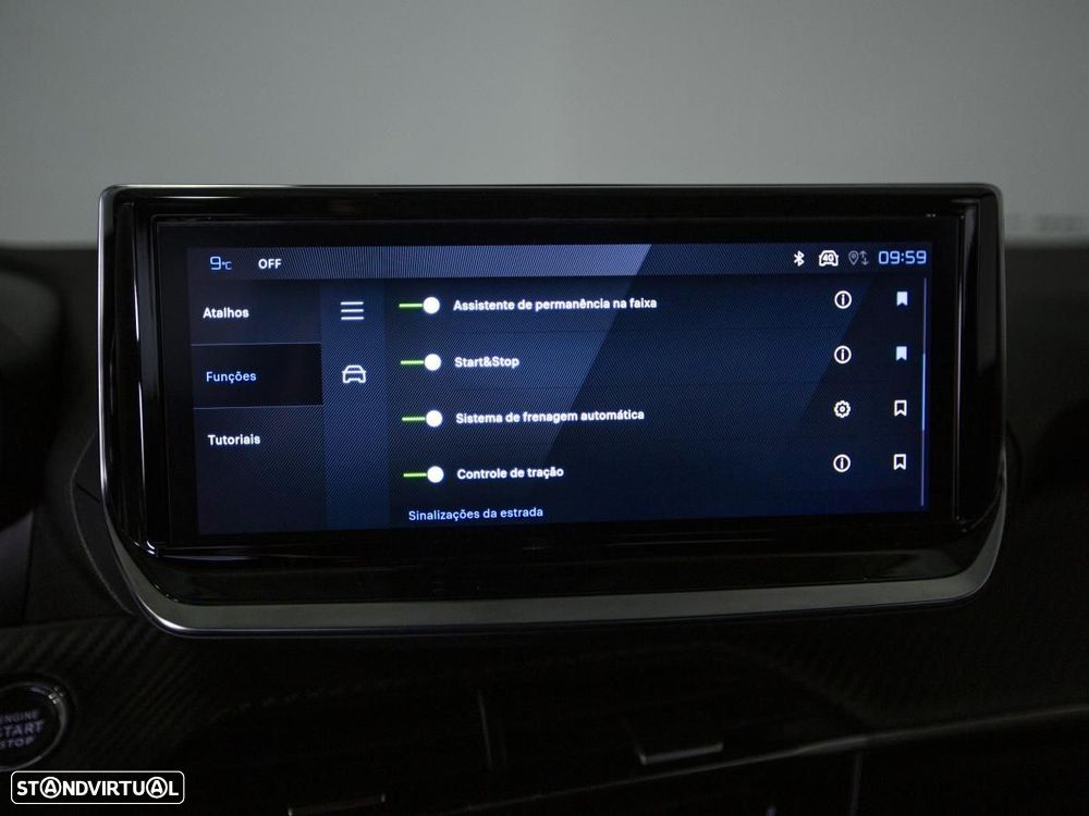 Peugeot 2008 1.2 PureTech Allure EAT8 - 21