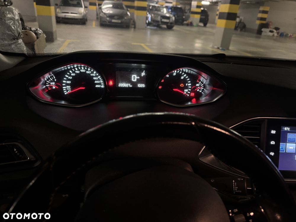 Peugeot 308 - 6