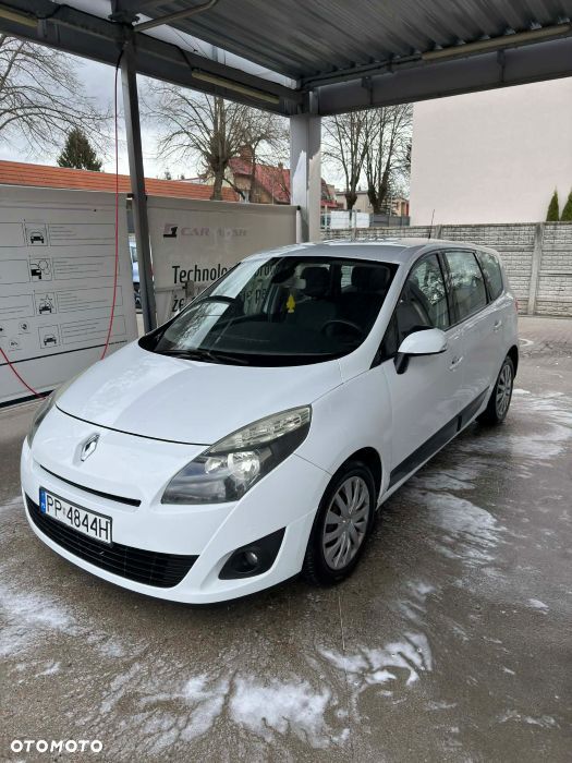 Renault Scenic 1.9 dCi Tech Run - 1