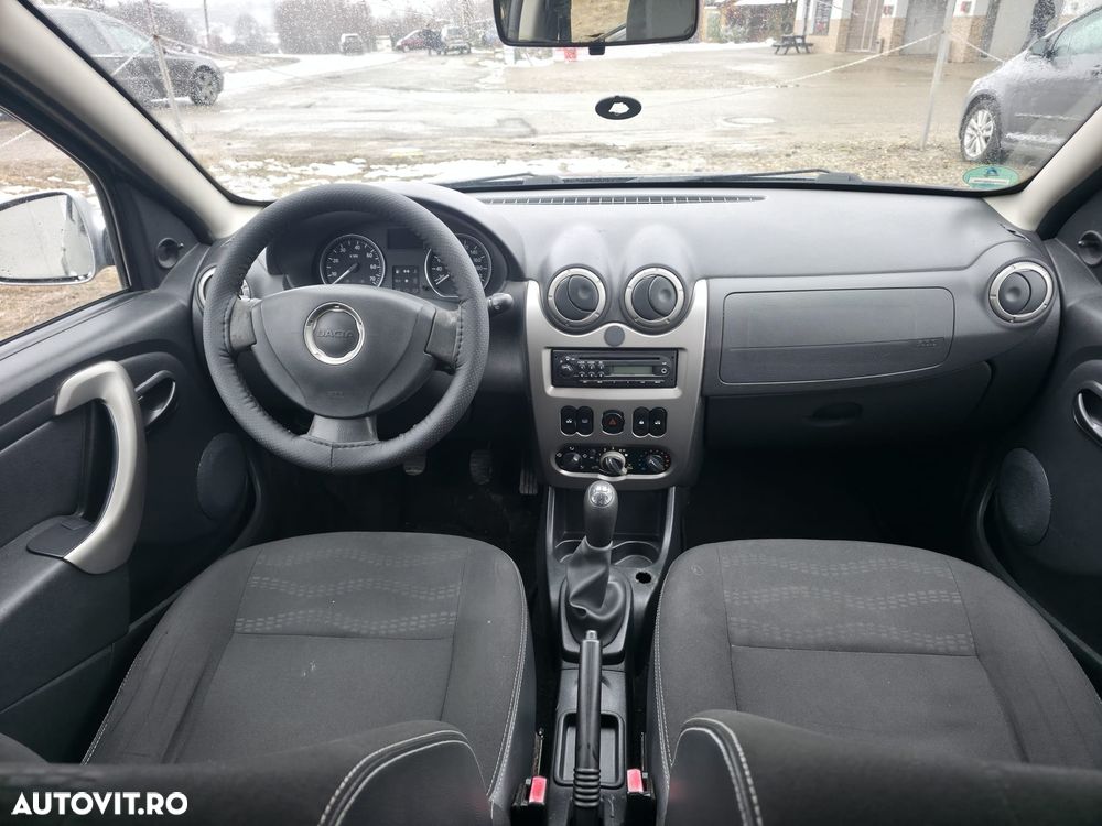 Dacia Sandero 1.6 MPI Stepway - 8