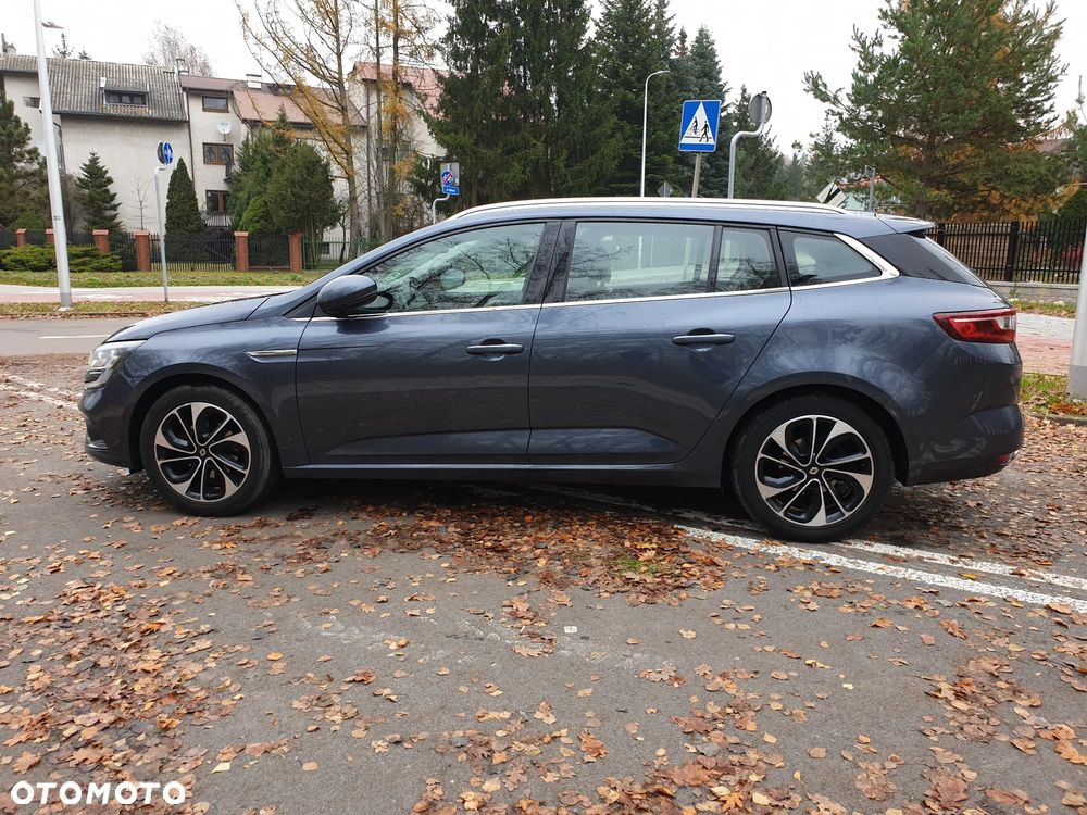 Renault Megane ENERGY TCe 130 Start & Stop Paris Business - 8