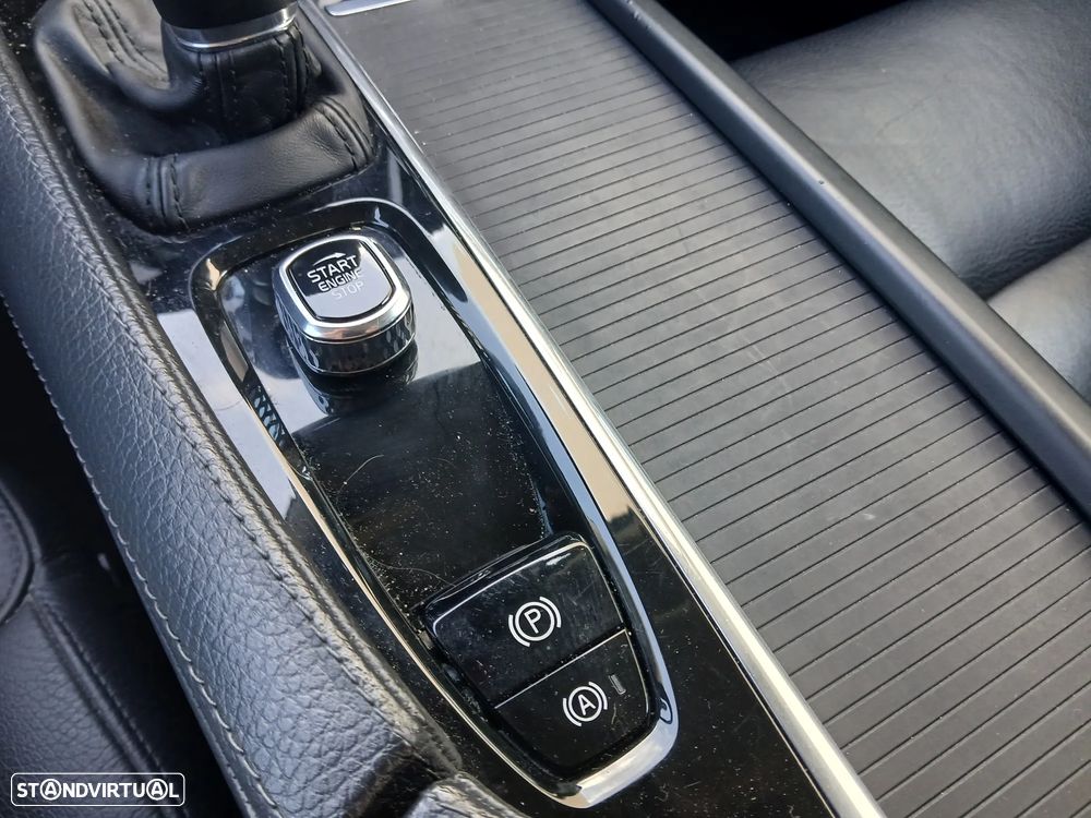 Volvo V90 2.0 D4 Momentum Plus Geartronic - 26