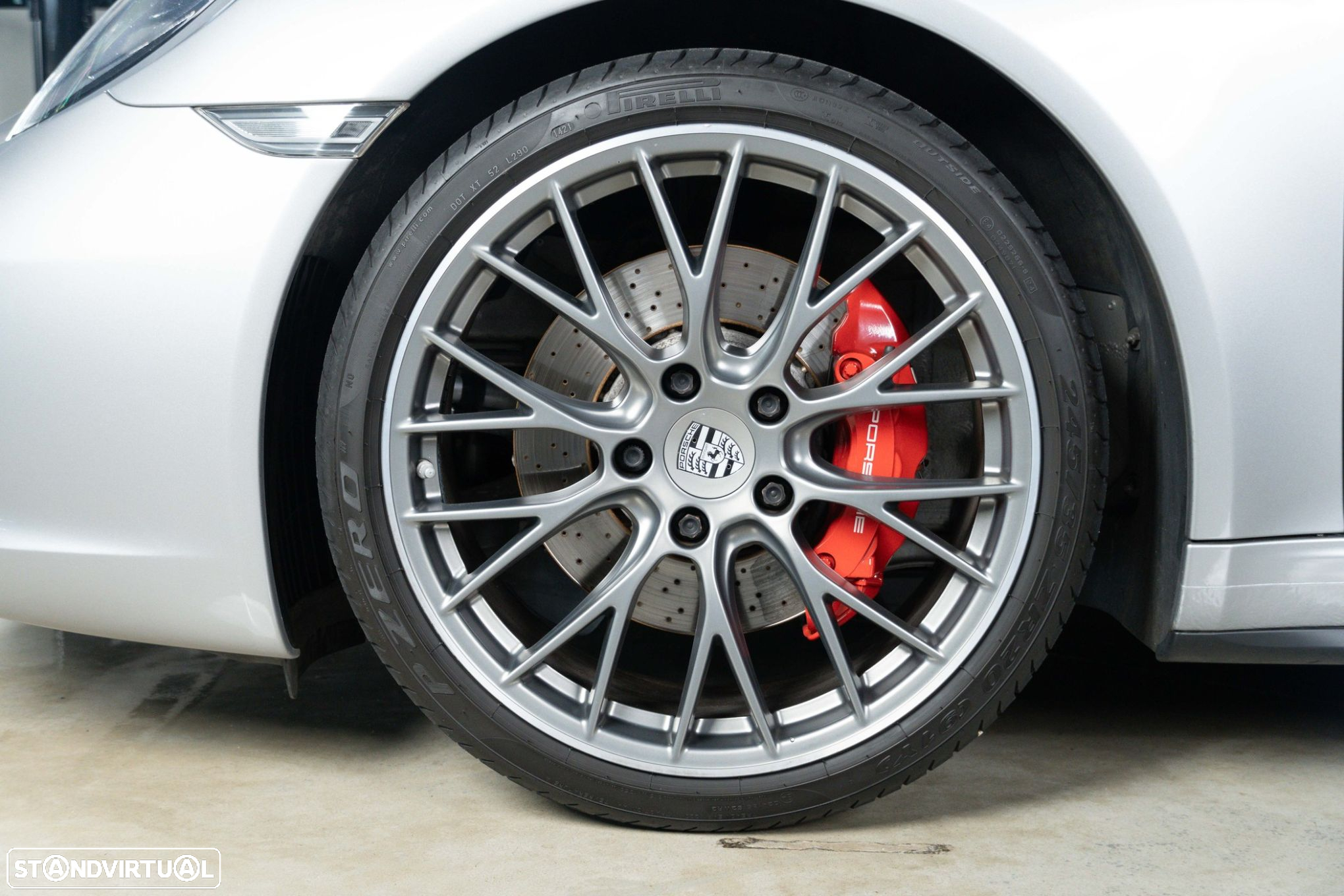 Porsche 911 (991) - 8