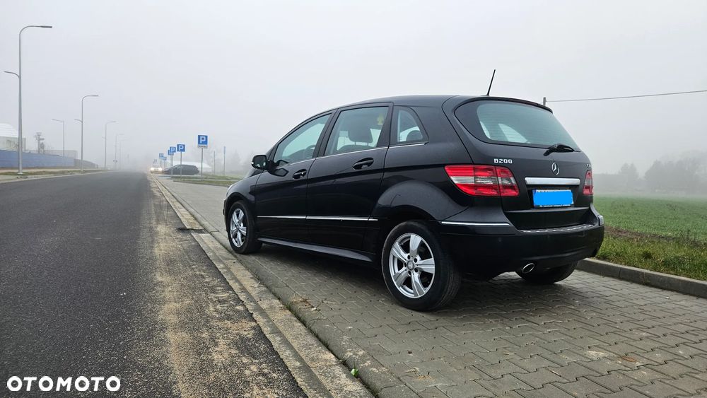 Mercedes-Benz Klasa B 200 CDI Elegance DPF Edition 10 - 20