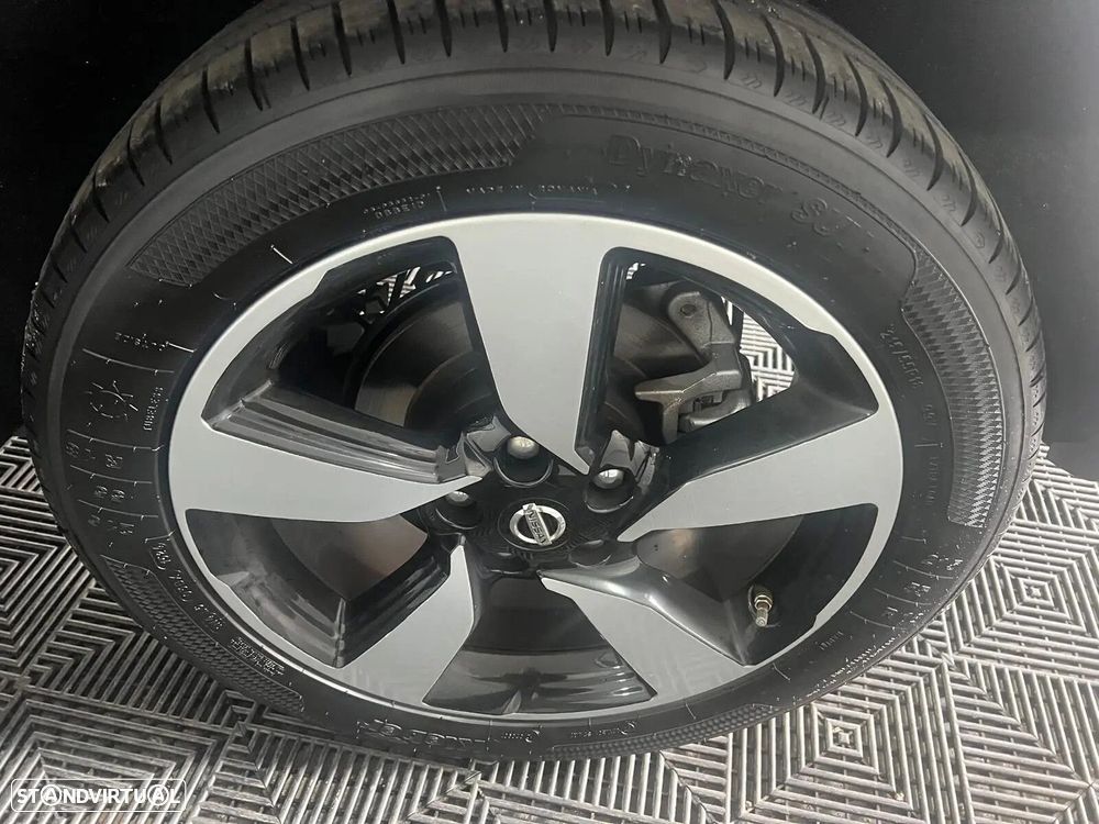 Nissan Qashqai 1.5 dCi N-Connecta 18 - 9