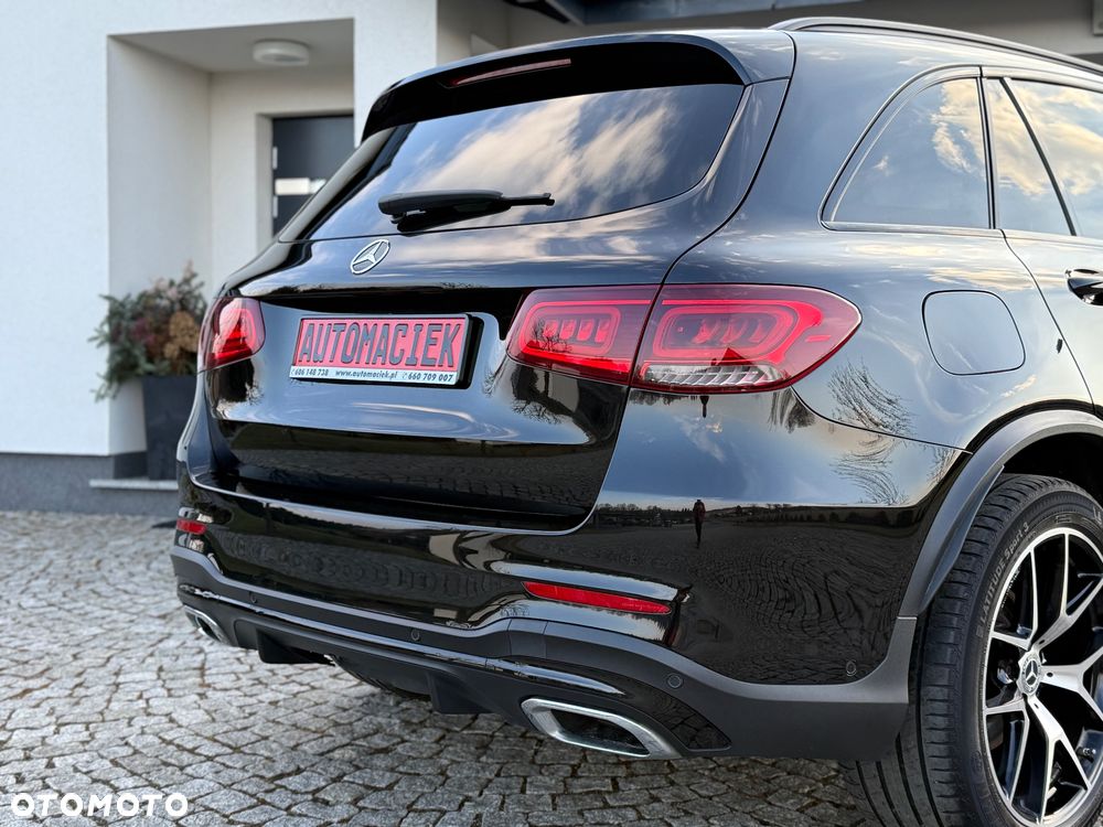 Mercedes-Benz GLC - 9