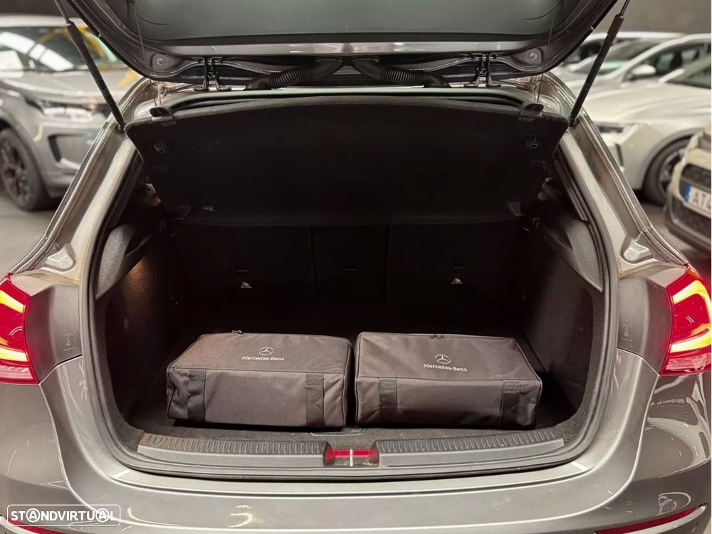 Mercedes-Benz A 250 e Style Plus - 23