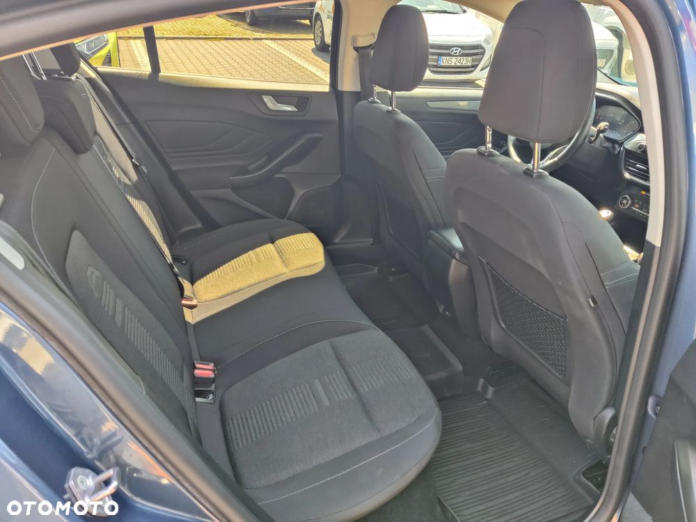 Ford Focus 1.0 EcoBoost Active Business - 18