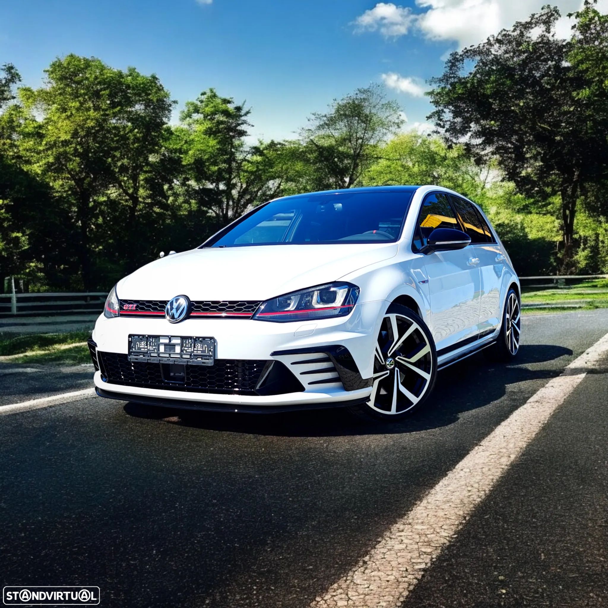 VW Golf GTI Clubsport DSG - 1