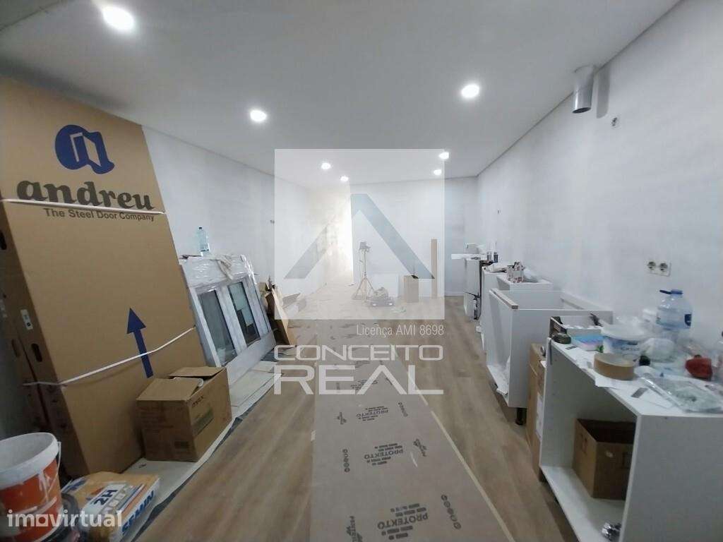 Moradia T3 Totalmente Renovada – Vilar do Paraíso, Vila Nova de Gaia - Grande imagem: 4/17