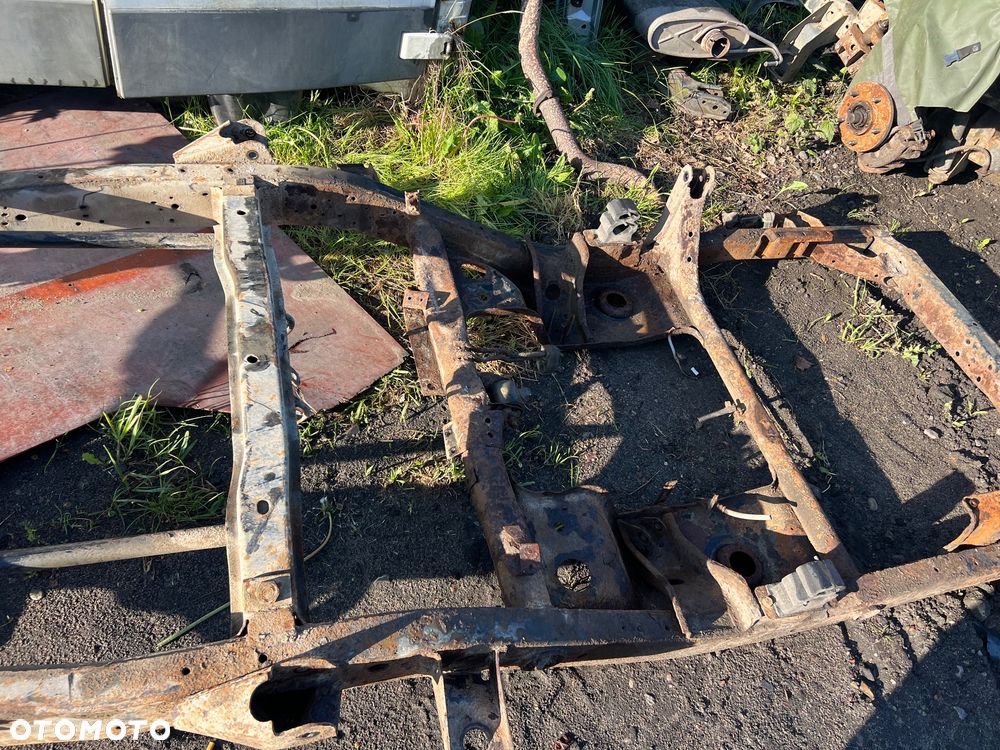 Rama Isuzu trooper 3drzwi bez dokumentów - 3