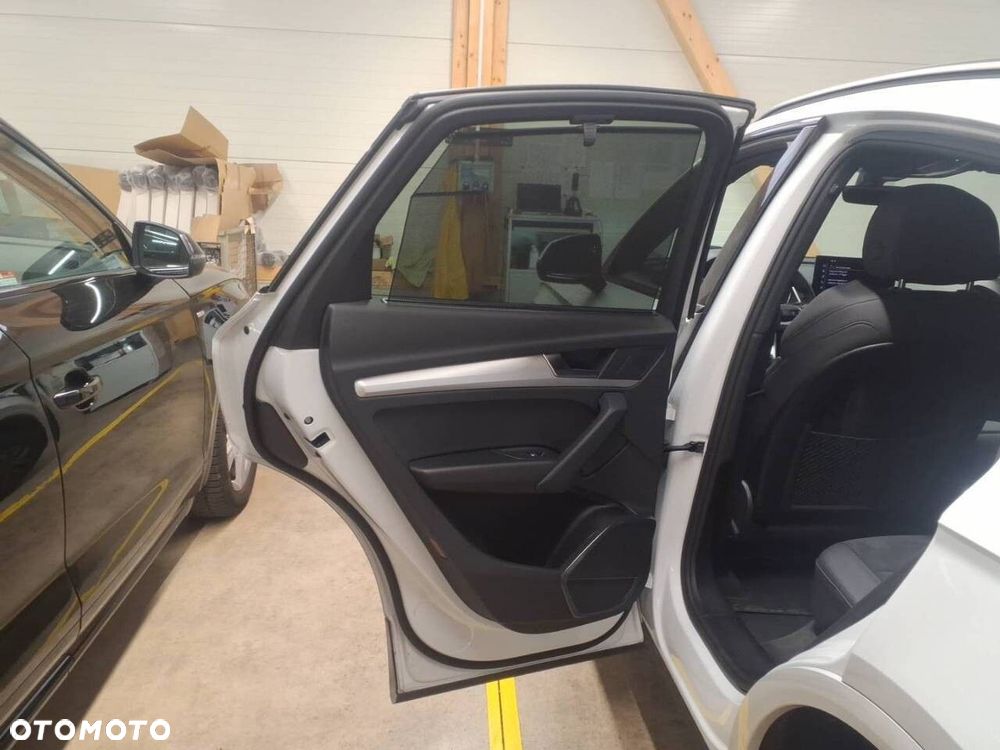 Audi Q5 Sportback - 11