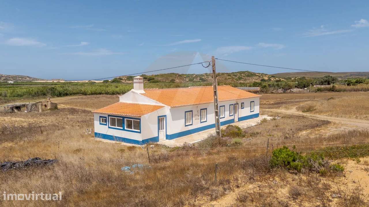 Exclusiva Quinta junto ao paraíso do surf na Carrapateira