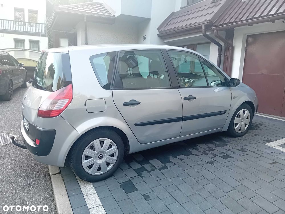 Renault Scenic - 2