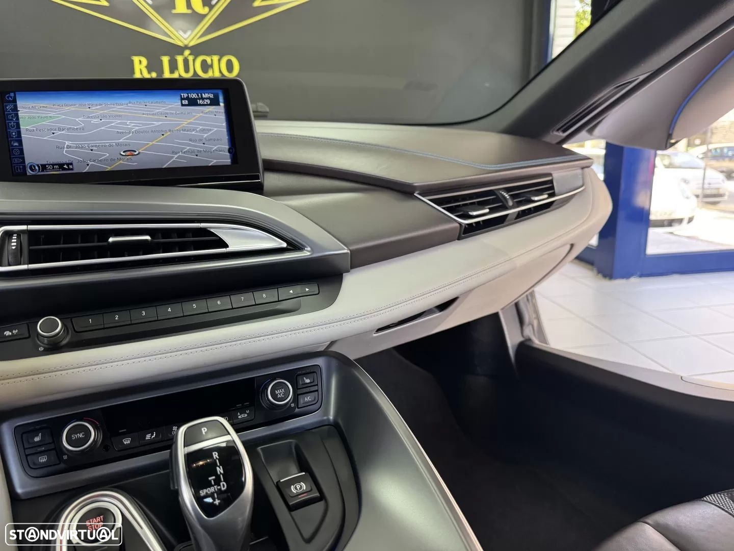BMW i8 Standard - 49