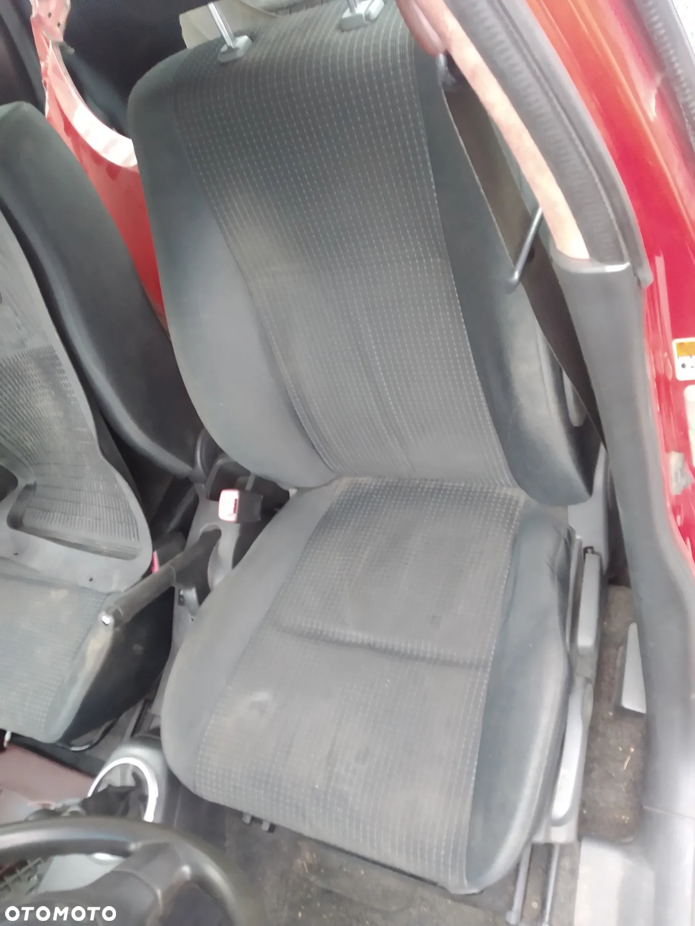SUZUKI SWIFT 04-08 1.3 M13A - ZWROTNICA PRZÓD LEWA PRAWA - 18