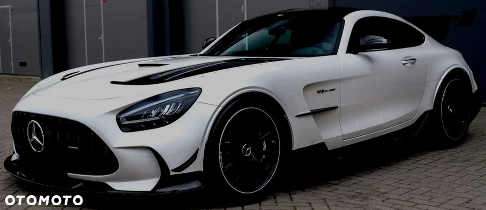 Mercedes-Benz AMG GT - 3