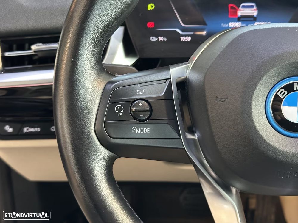 BMW iX1 xDrive30 xLine - 8