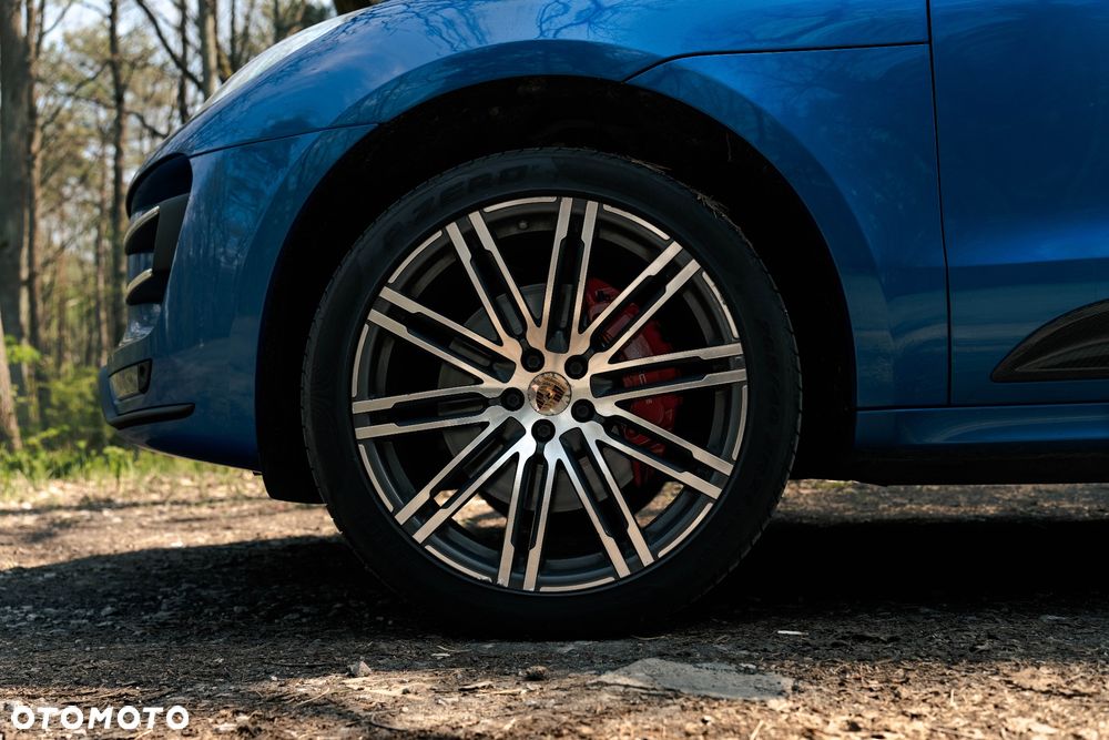 Porsche Macan Turbo - 5