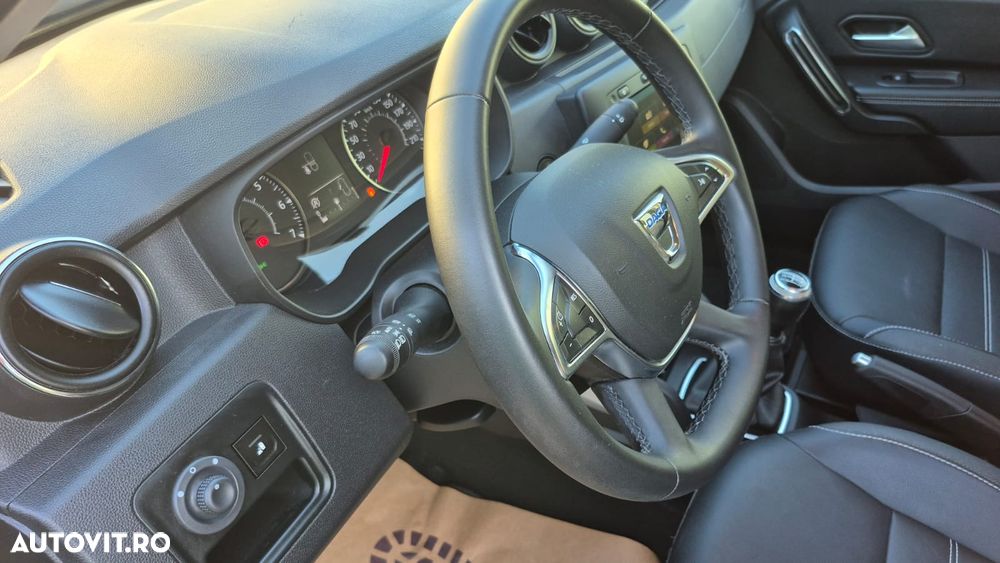 Dacia Duster SCe 115 2WD Prestige - 2