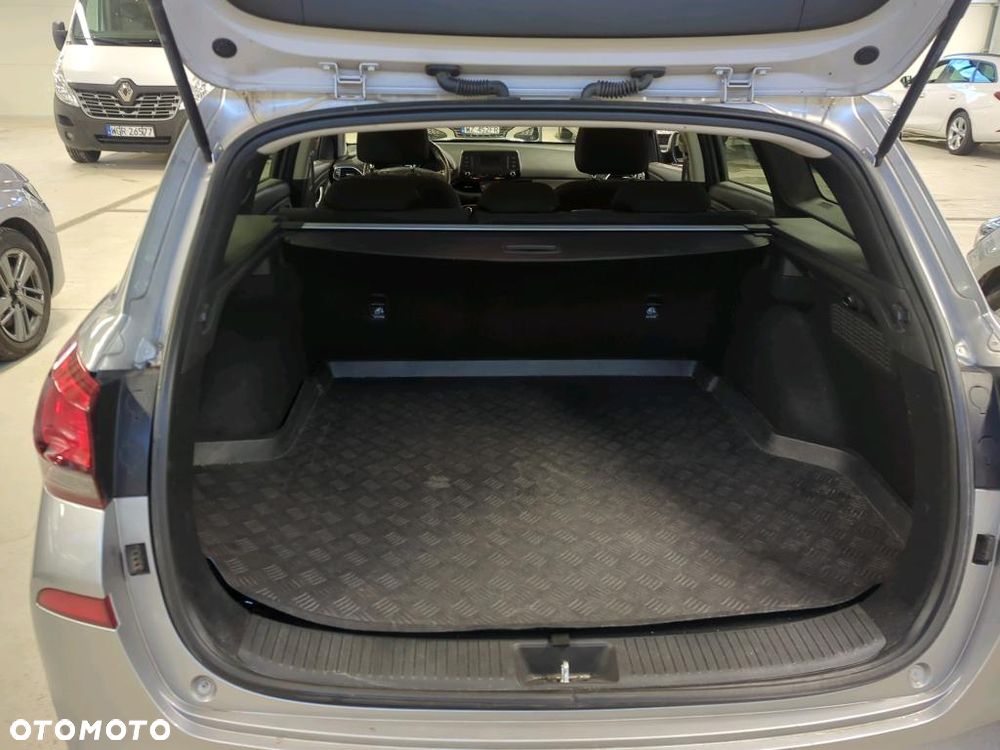 Hyundai i30 1.0 T-GDI Modern - 23