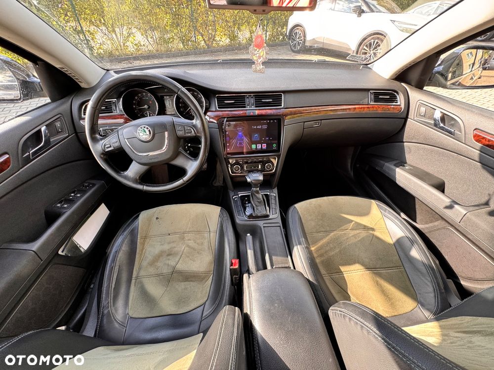 Skoda Superb 2.0 TDI Comfort DSG - 23