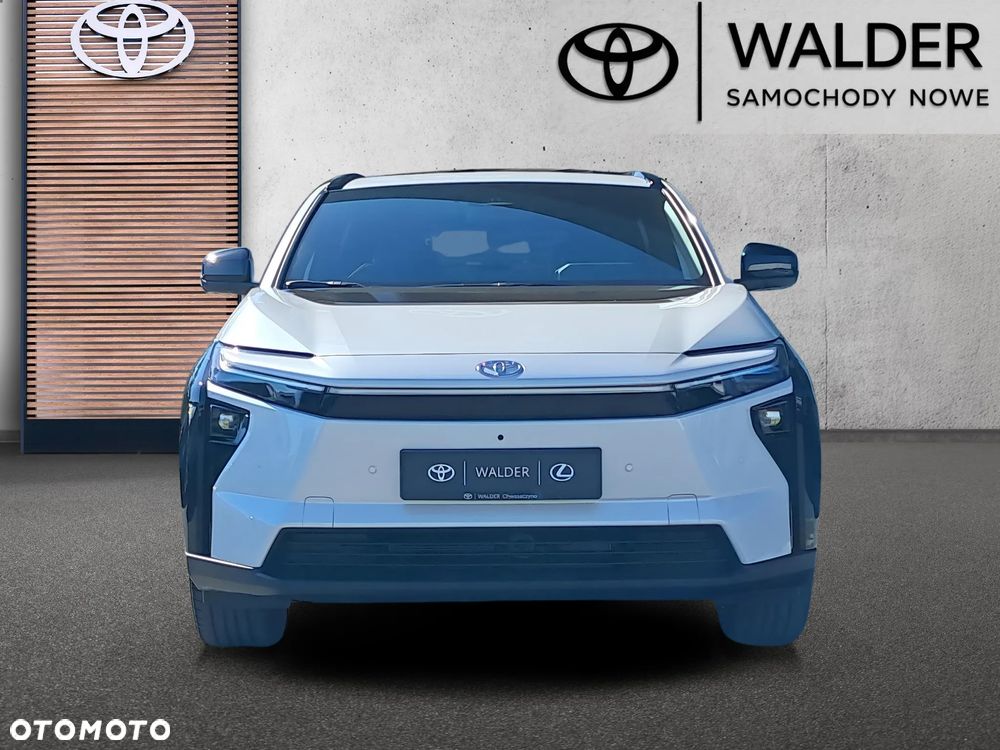 Toyota bZ4X 73.1kWh Executive - 8