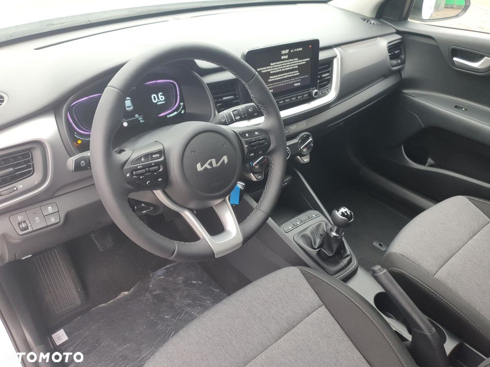 Kia Stonic 1.2 M - 9