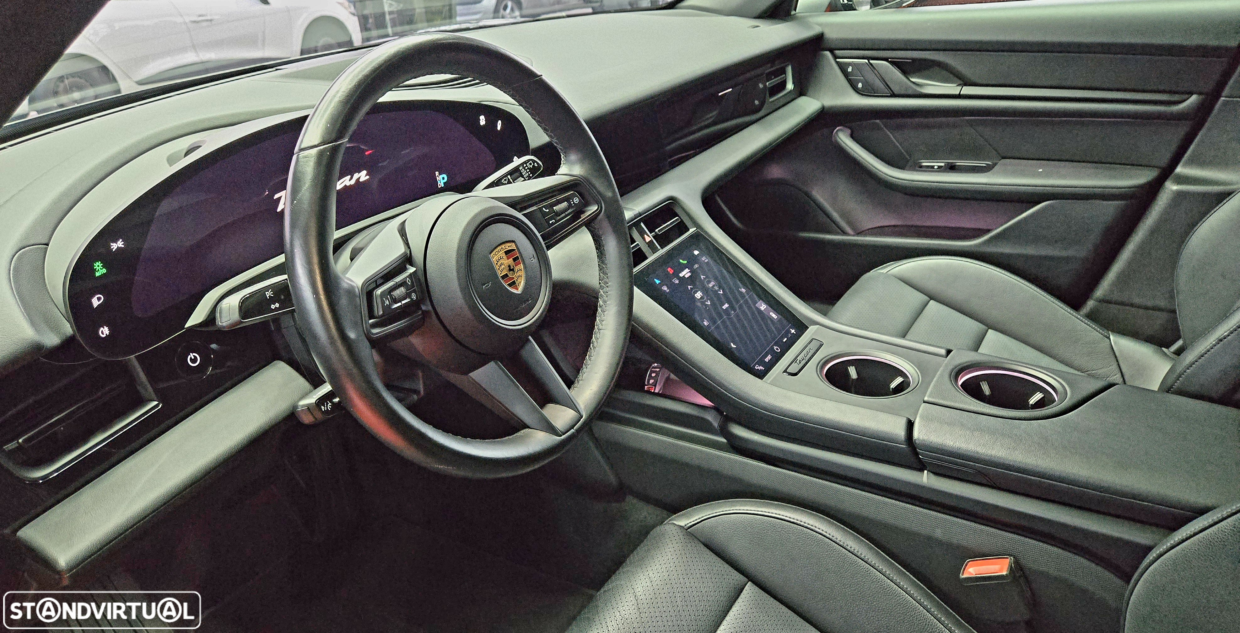 Porsche Taycan Sport Turismo Standard - 19