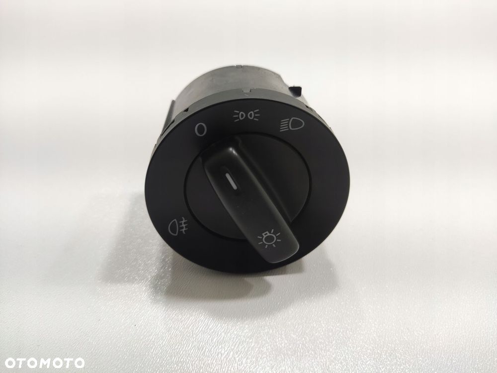 przeŁĄcznik wŁĄcznik ŚwiateŁ vw caddy iii iv 2k5 2015-2019 lift 1k0941431bb - 2