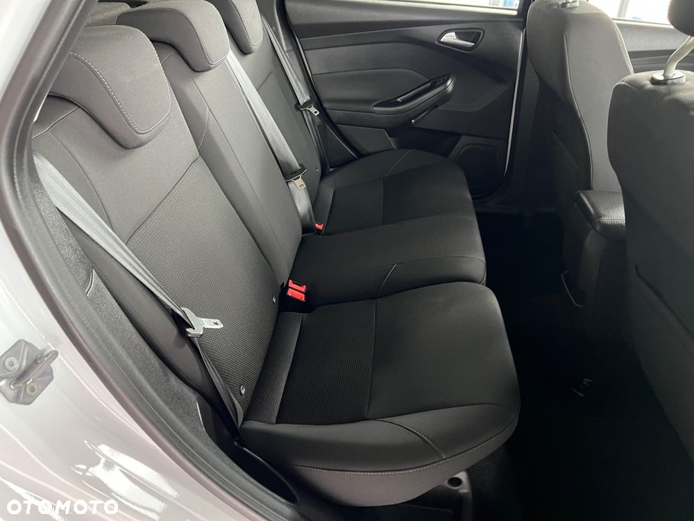 Ford Focus - 29