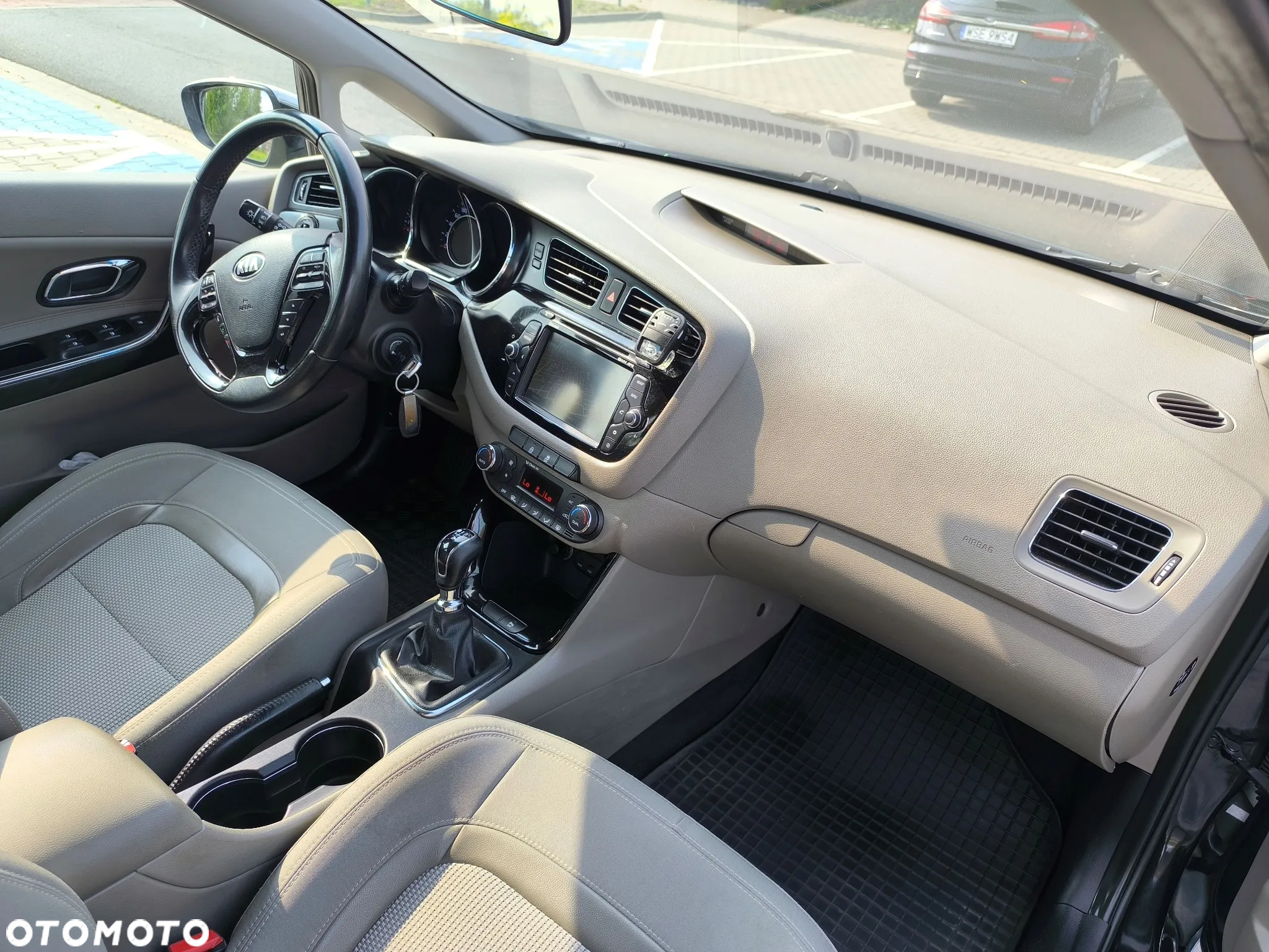 Kia Ceed Cee'd 1.4 L - 6
