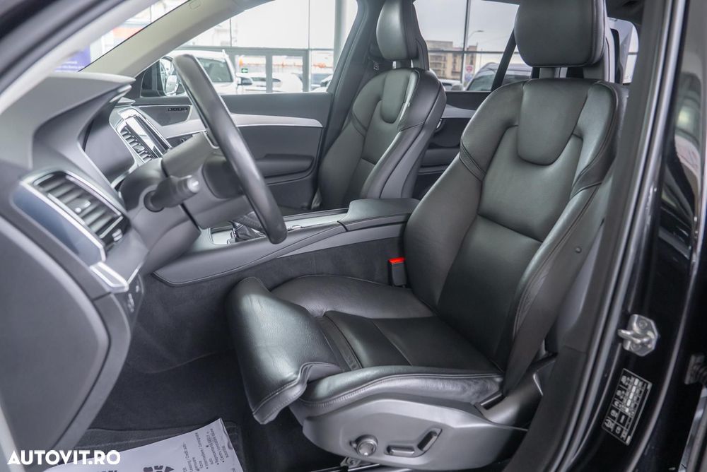 Volvo XC 90 T5 AWD Geartronic Momentum - 21