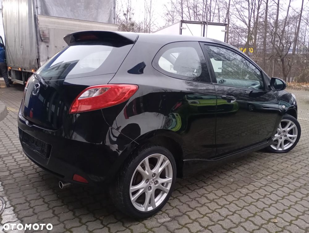 Mazda 2 1.5 Sport Dynamic - 21