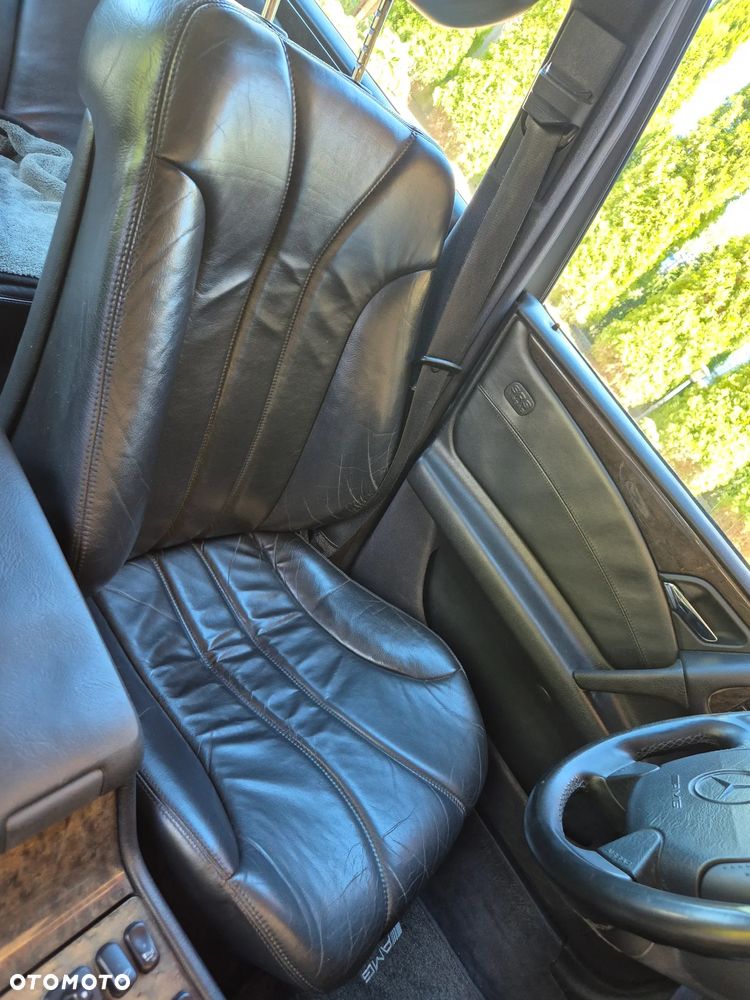 Mercedes-Benz Klasa E - 7