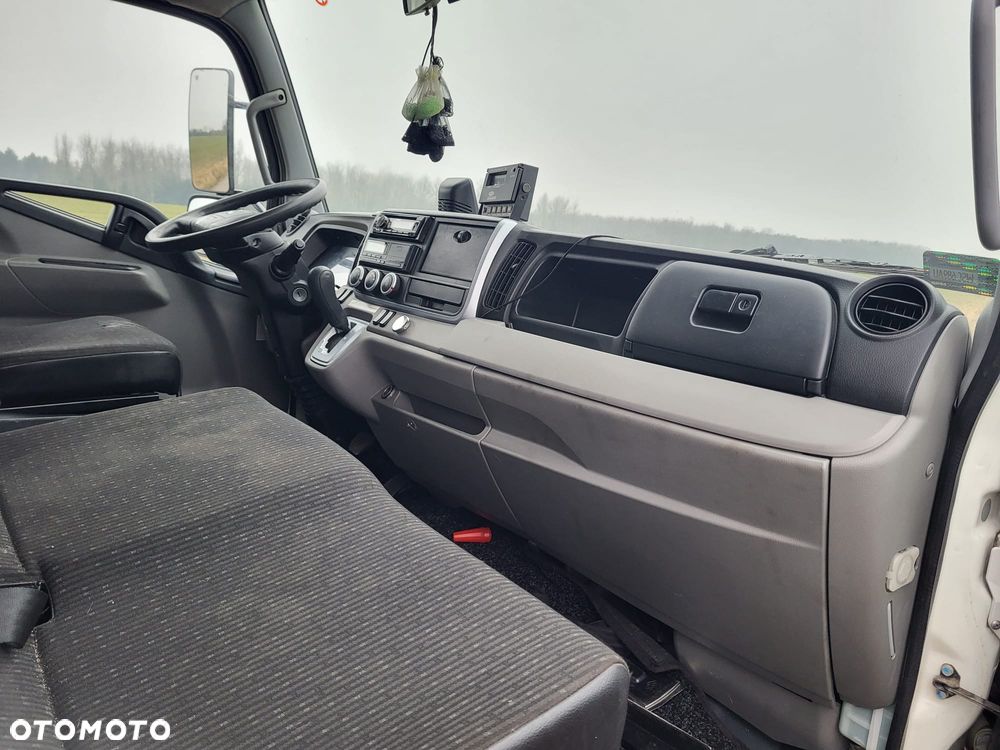 Mitsubishi Canter Fuso 9C18 2020r 187 tyś km Chłodnia Mroźnia Agregat CARRIER Supra 550 - 27