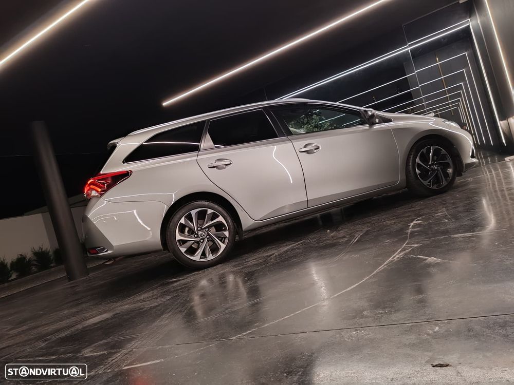 Toyota Auris Touring Sports 1.4 D-4D C.+P.Sport+Navi - 9