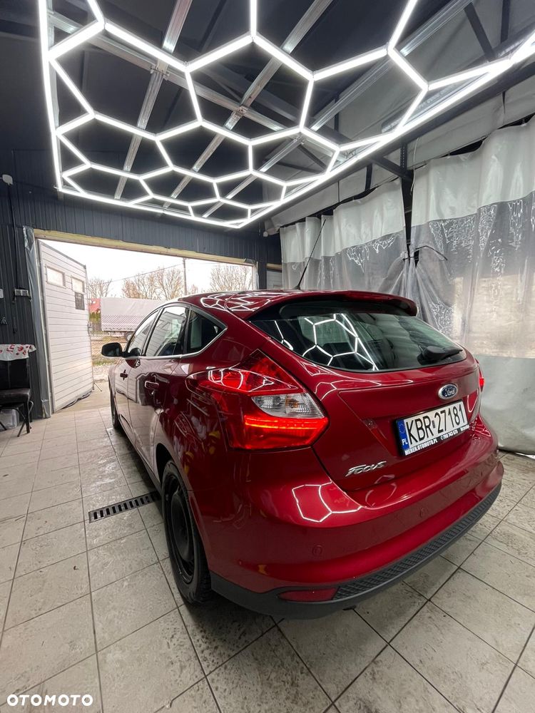 Ford Focus 1.0 EcoBoost Start-Stopp-System Business Edition - 4