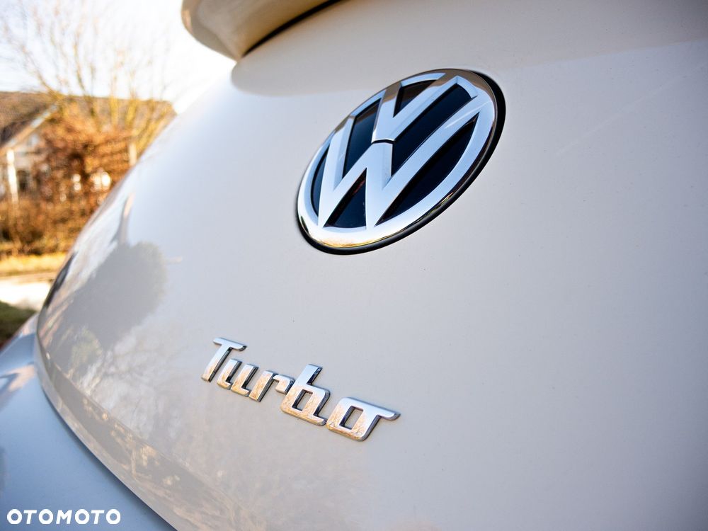 Volkswagen Beetle ver-2-0-tsi-dsg-exclusive-sport - 9