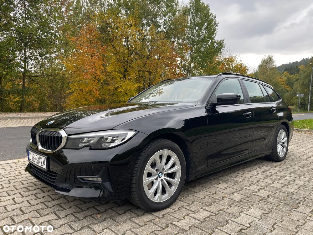BMW 320I 2020 photo 2