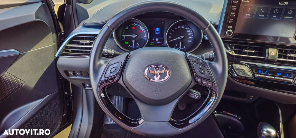 Toyota C-HR 1.8 HSD 122 CP 4x2 CVT Cult - 10