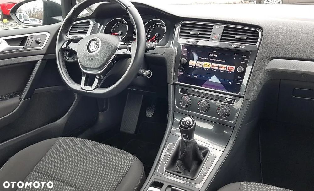 Volkswagen Golf Variant - 16