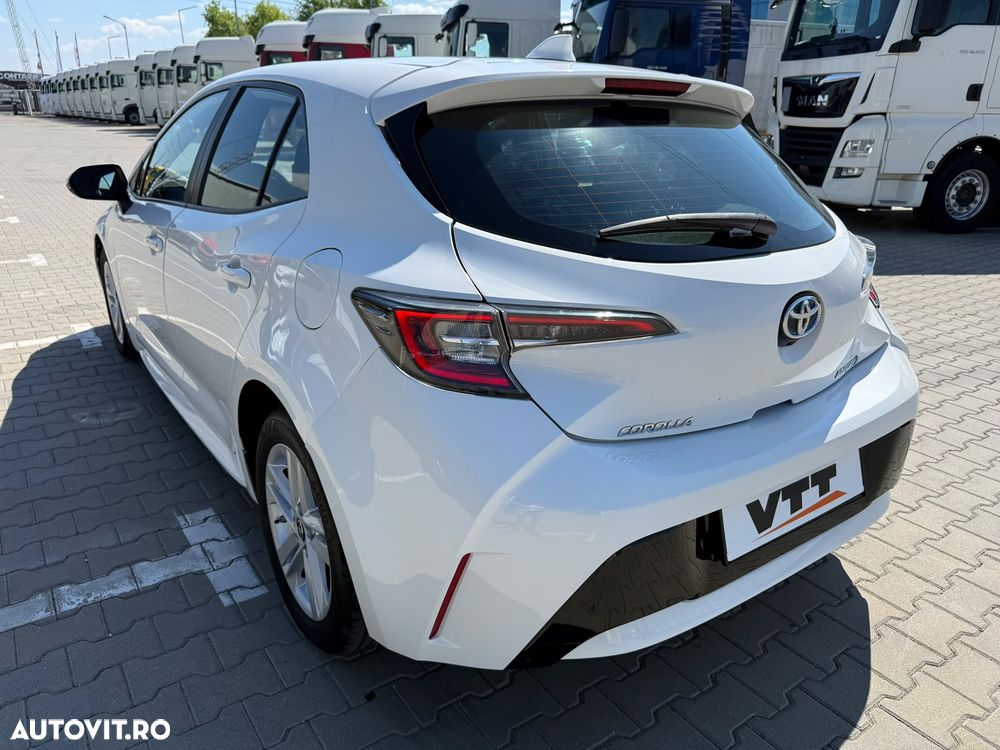 Toyota Corolla - 7