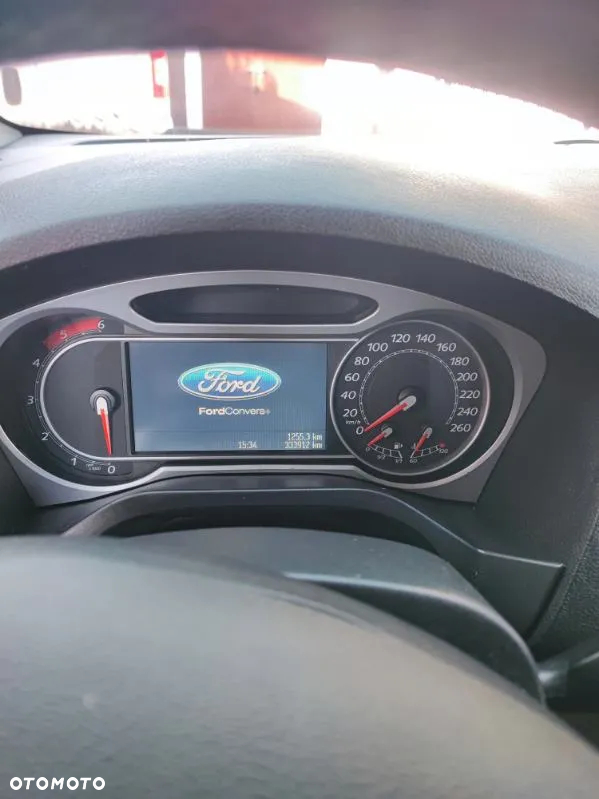 Ford Galaxy 2.0 TDCi Ghia - 4